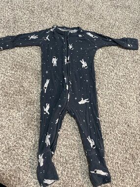 Brave little ones - Kids Navy Blue Astronaut One-Piece Footed Pajamas